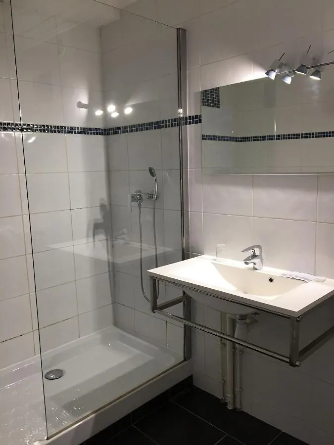 Hotel Val De Saone Lyon Caluire Rillieux Sathonay-Camp