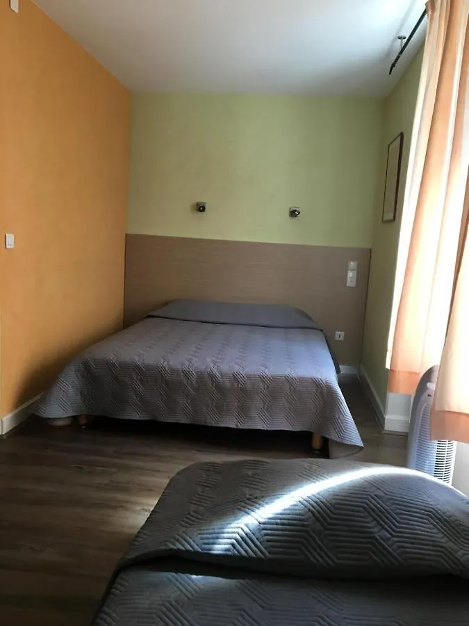 Hotel Val De Saone Lyon Caluire Rillieux Sathonay-Camp